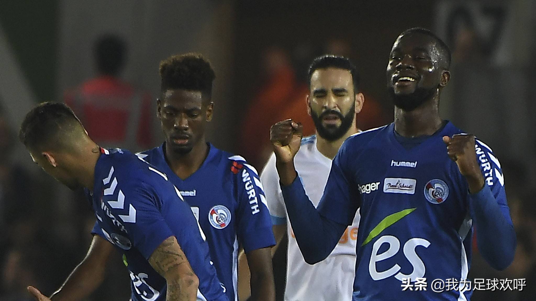 九游官网-广东宏远训练开放日，今晚止住颓势引欢呼，法国杯在即，控场能力受关注的简单介绍